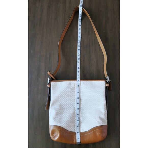 COACH Signature Soft Duffle Canvas Leather White Brown Crossbody Bag 10944 Euc - Picture 10 of 13